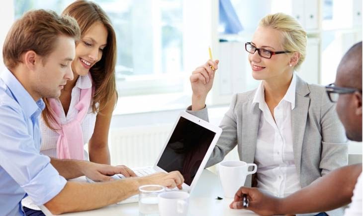 Tiếng Anh giao tiếp rất cần thiết trong công việc